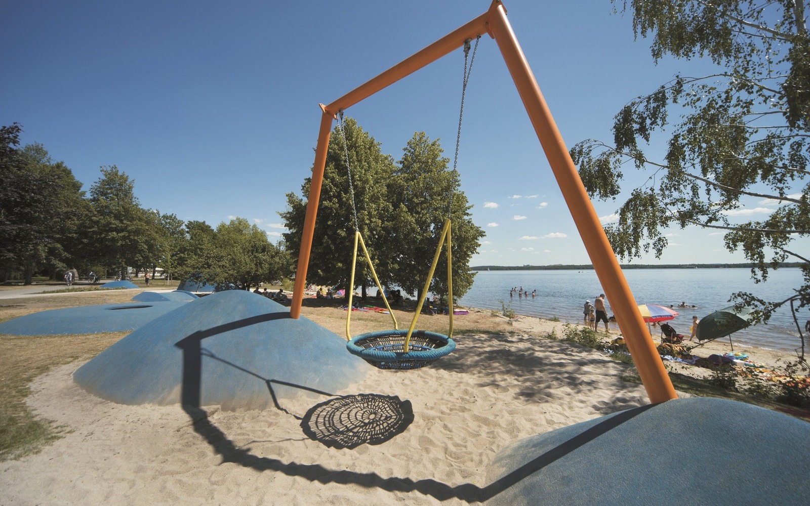 Playground on Senftenberg beach by Lake Senftenberg, Foto: Hanns Joosten, Lizenz: Zweckverband Lausitzer Seenland Brandenburg